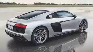 Hire A Audi R8 Coupe For An Hour In Dubai 