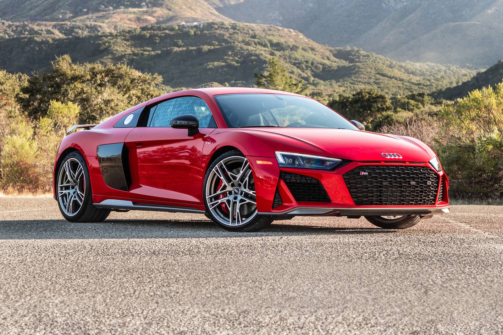 Hire A Audi R8 For An Hour In Dubai