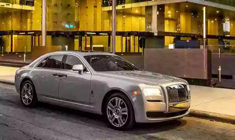 Hire A Rolls Royce Phantom For An Hour In Dubai