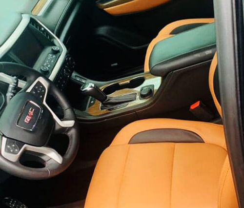 GMC-Acadia-Rental-in-Dubai