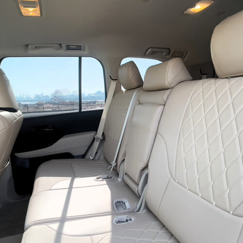 Land Cruiser Rent for a Day Dubai